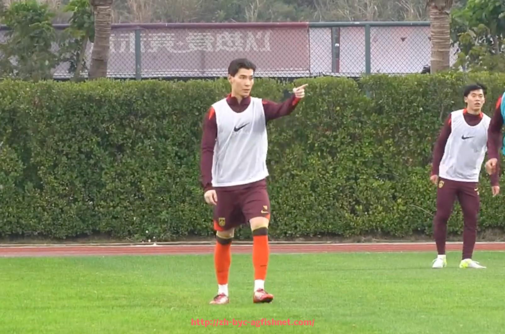 AG捕鱼王官网-火箭队最新款球衣设计及球迷反响介绍